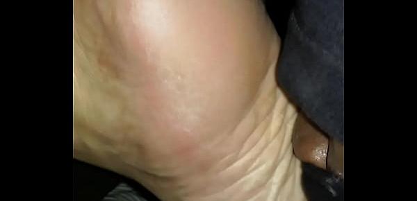  wife sniffing. her soles